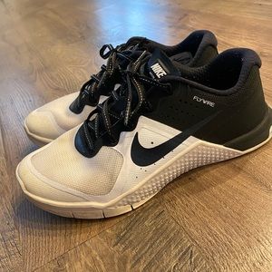 Metcon 2 by Nike